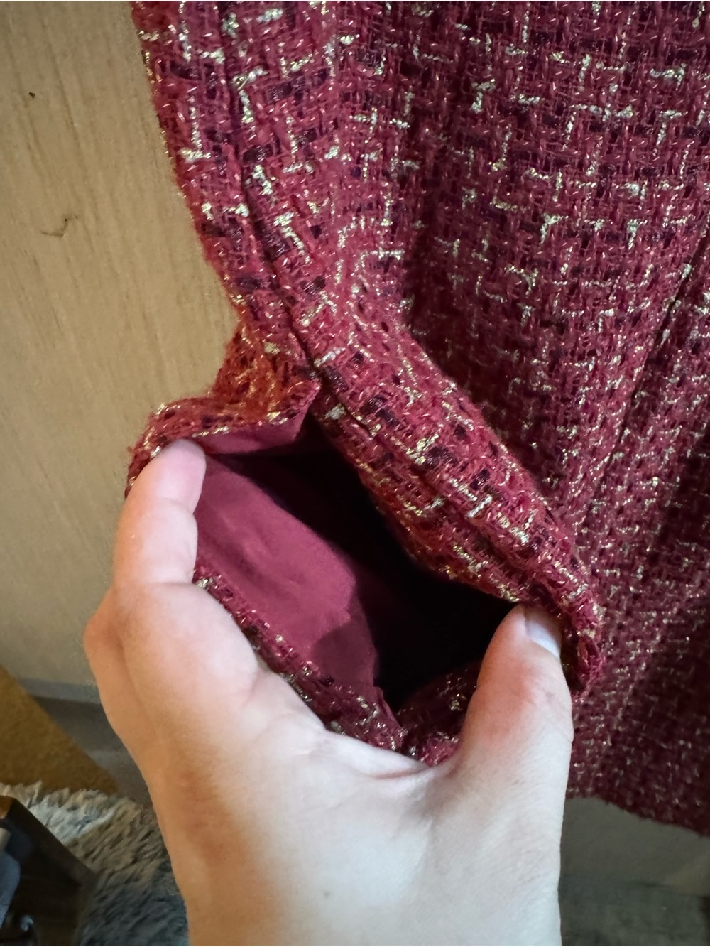 Jessica Howard Burgundy Tweed Shift Dress with Jeweled Neckline Size 10 - Picture 5 of 6